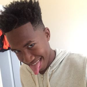 Meet your Posher, Jay